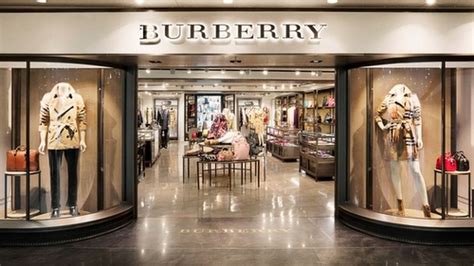 burberry price hong kong|Burberry outlet hk.